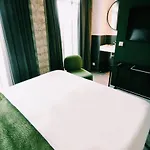 Bed, Bites & Business 호텔