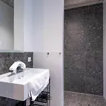 Bed, Bites & Business 4* 로테르담