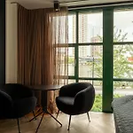 Bed, Bites & Business 4* 로테르담