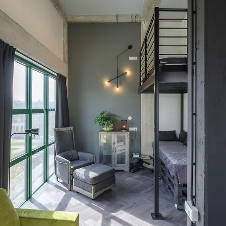 Bed, Bites & Business Rotterdam