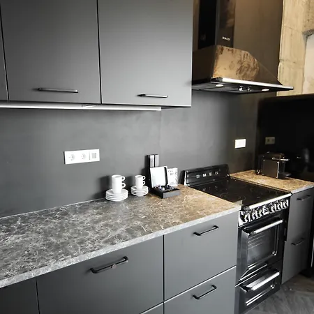 Bed, Bites & Business Rotterdam