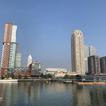 Bed, Bites & Business Rotterdam