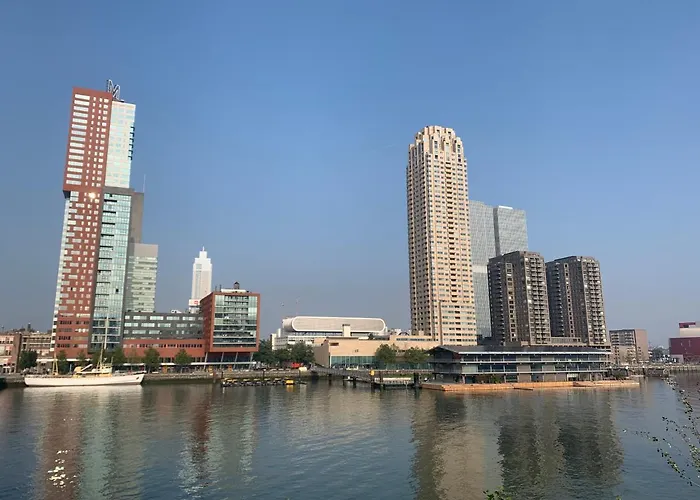 Hotel Bed, Bites & Business