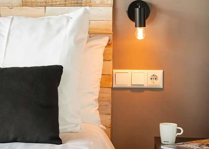 Bed, Bites & Business 4* Rotterdam