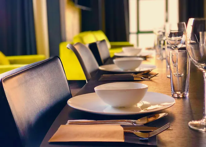 Hotel Bed, Bites & Business Rotterdam