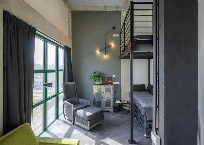 Bed, Bites & Business Rotterdam