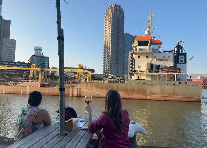 Hotel Bed, Bites&business 4*