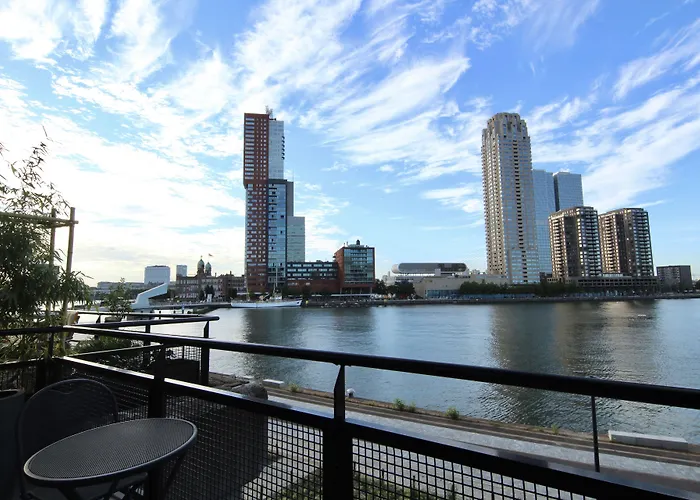 Hotel Bed, Bites&business 4*